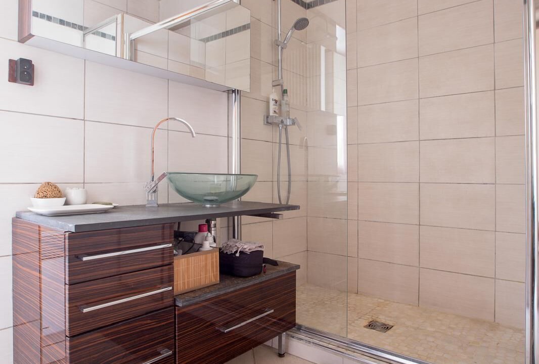 Photo of Bathroom in Savigny-les-Beaune