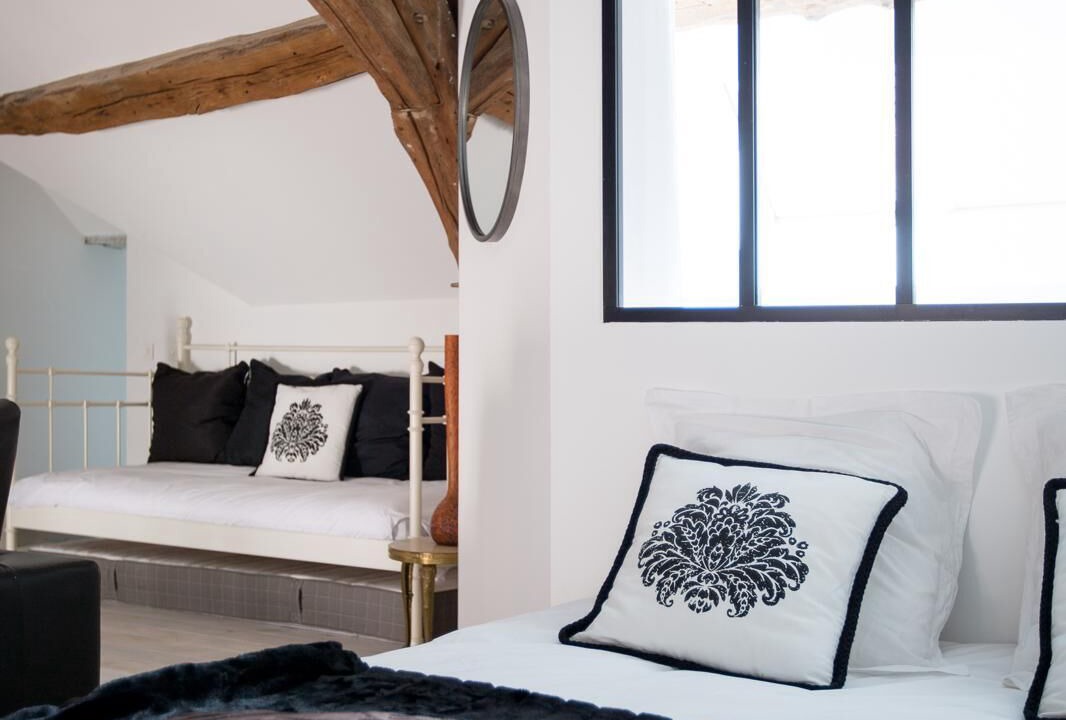 Photo of Bedroom in Savigny-les-Beaune