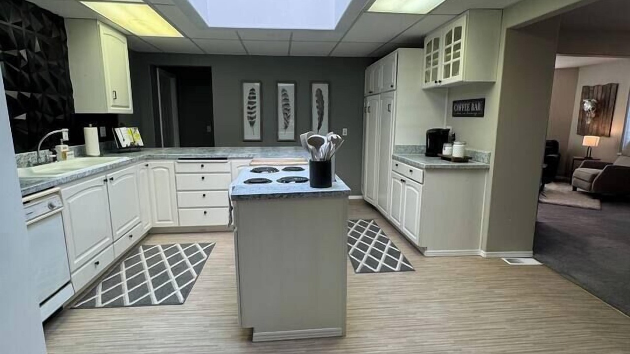 Photo of Others in Lakeview