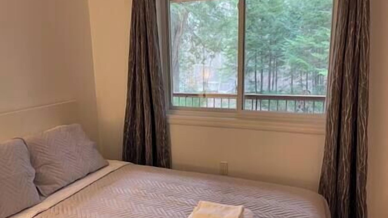 Photo of Bedroom in Sebright