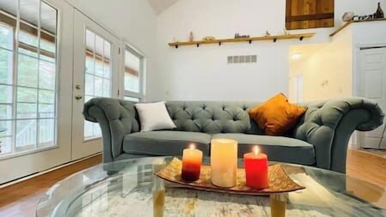 Photo of Livingroom in Sebright