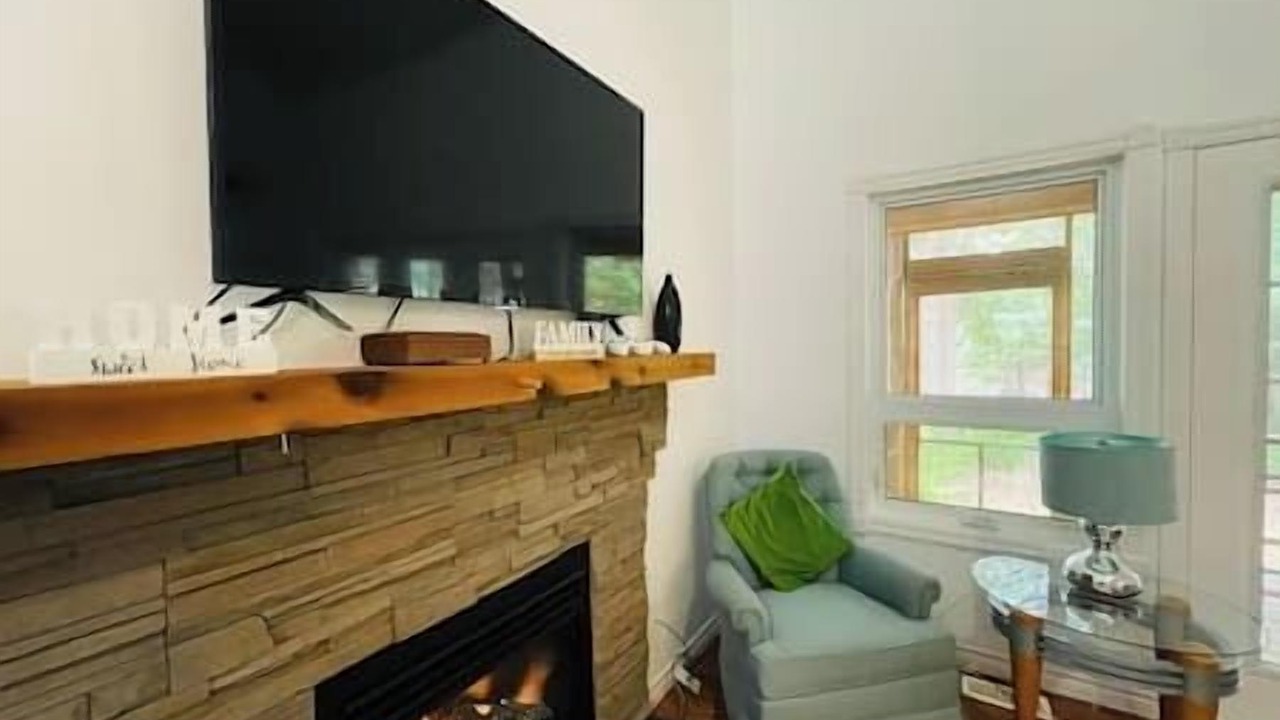 Photo of Livingroom in Sebright