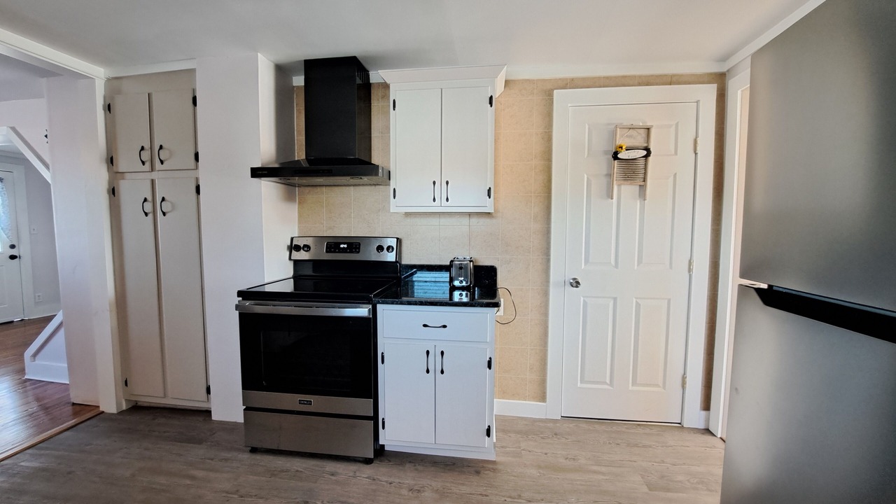 Photo of Kitchen in Town of Reading