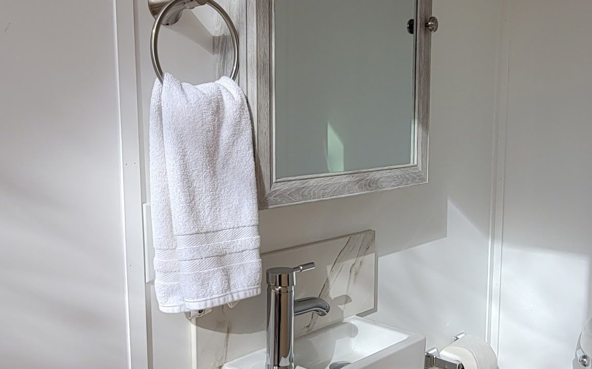 Photo of Bathroom in Wayne County