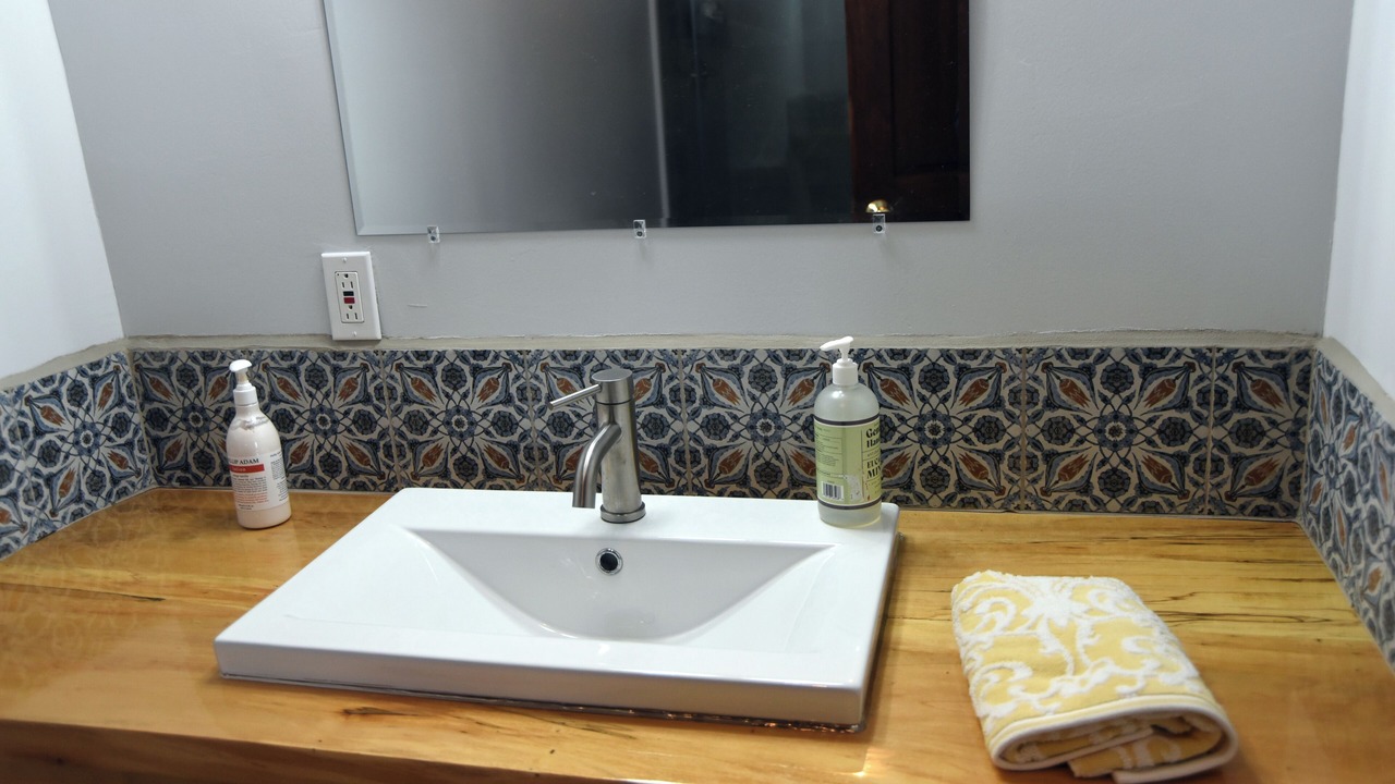 Photo of Bathroom in Castleton