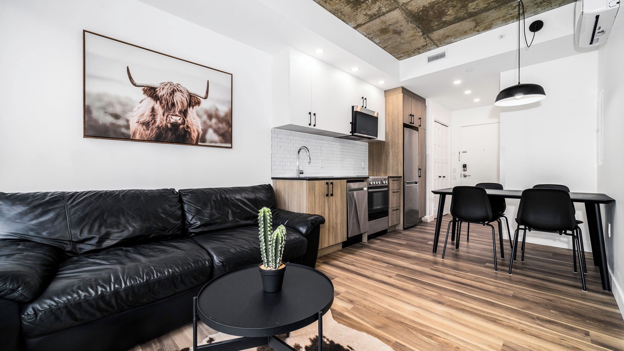 Photo of Livingroom in La Cite-Limoilou