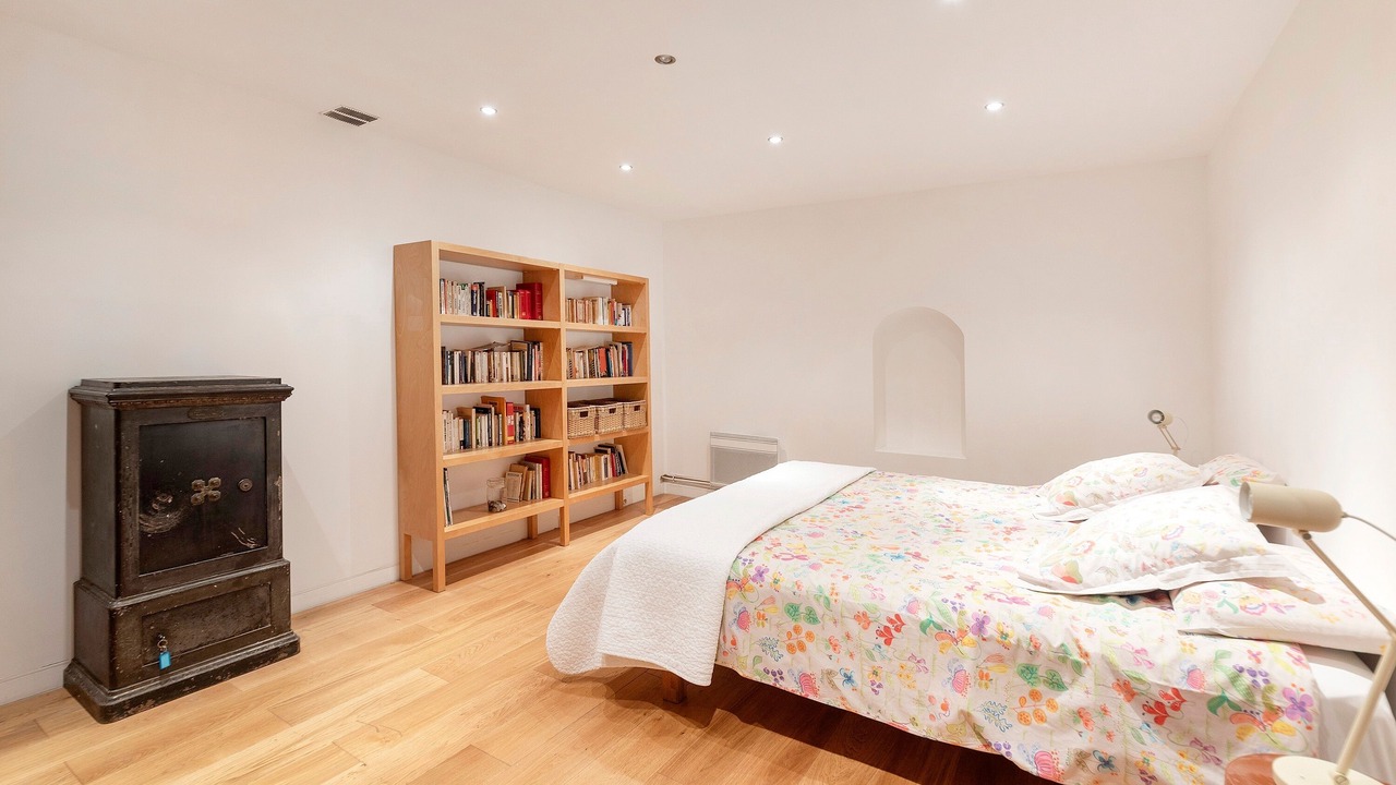 Photo of Bedroom in Quartier de la Salpetriere