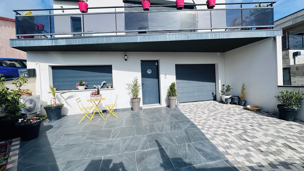 Photo of Patio Balcony in Clermont-Ferrand