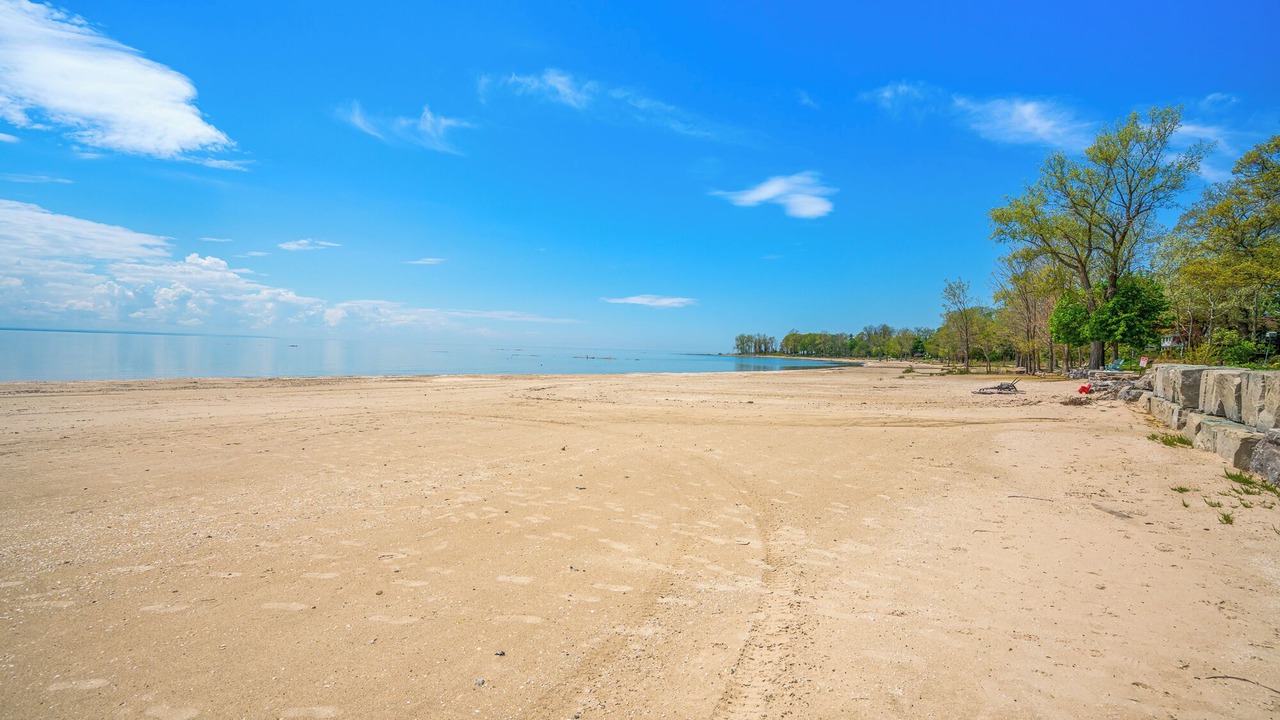 Photo of Others in Waverly Beach