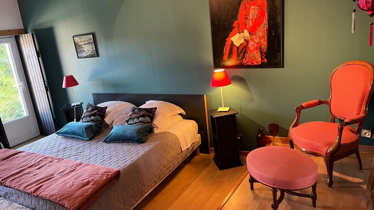 Photo of Bedroom in Sainte-Barbe-sur-Gaillon