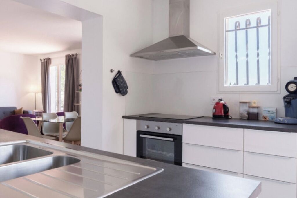 Photo of Kitchen in Siran