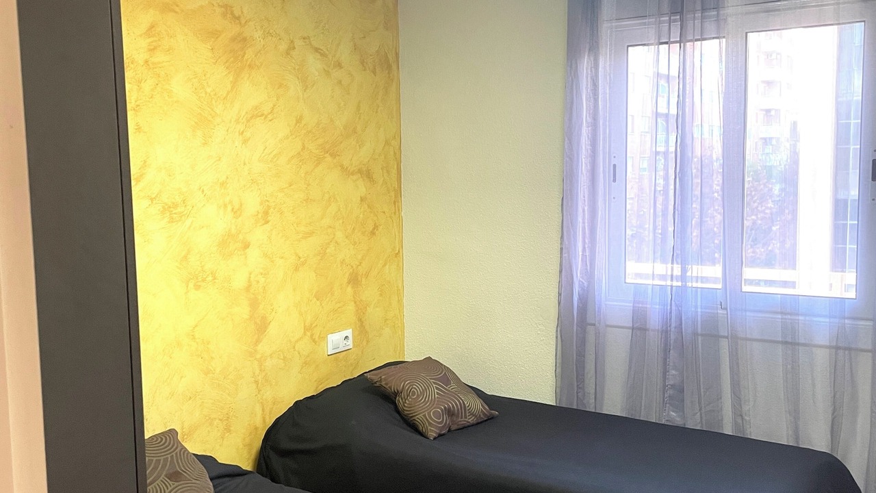 Photo of Bedroom in El Poble-sec