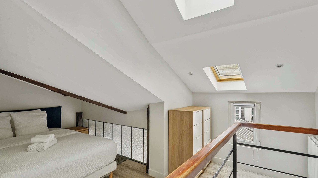 Photo of Bedroom in Arts-et-Metiers