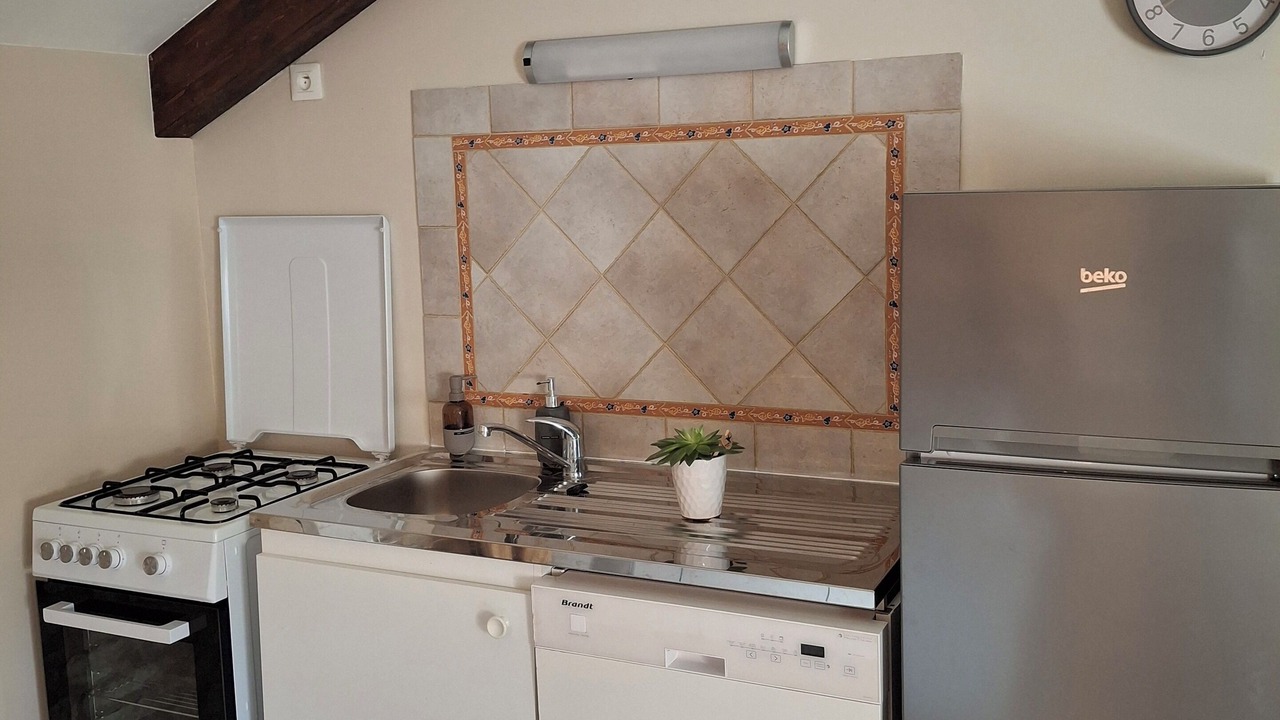 Photo of Kitchen in Vendeuvre-du-Poitou