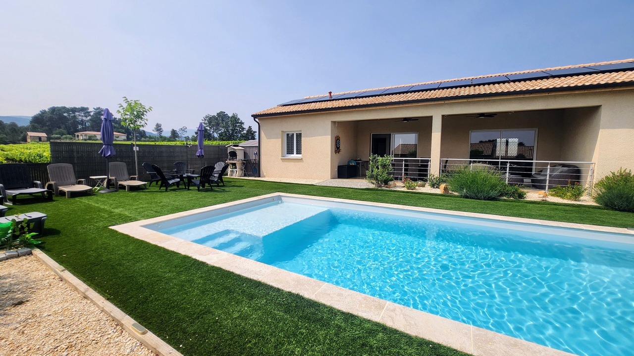 Photo of Outdoor in Joyeuse