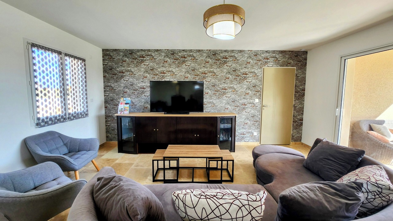 Photo of Livingroom in Joyeuse