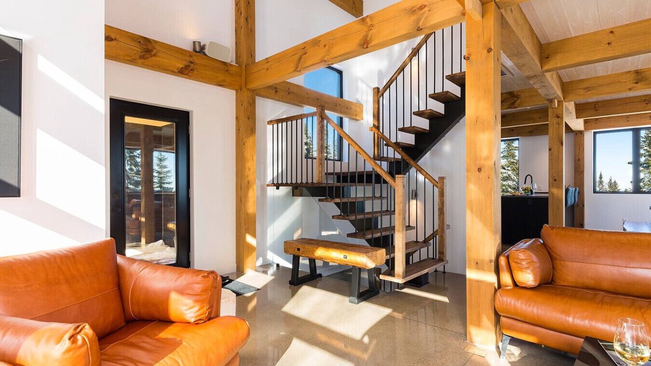 Photo of Livingroom in Petite-Riviere-Saint-Francois