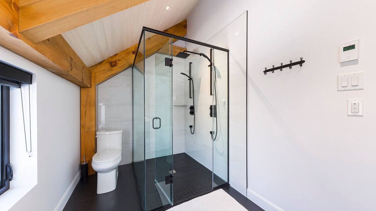 Photo of Bathroom in Petite-Riviere-Saint-Francois