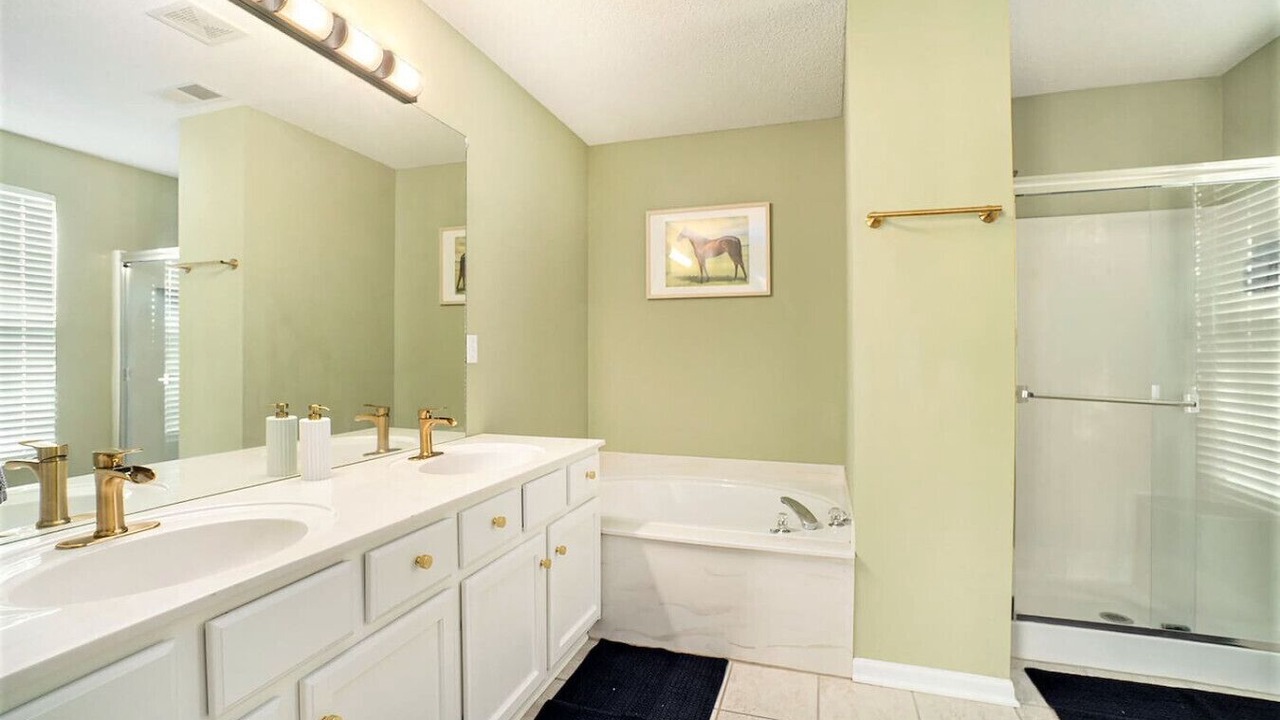 Photo of Bathroom in Olathe