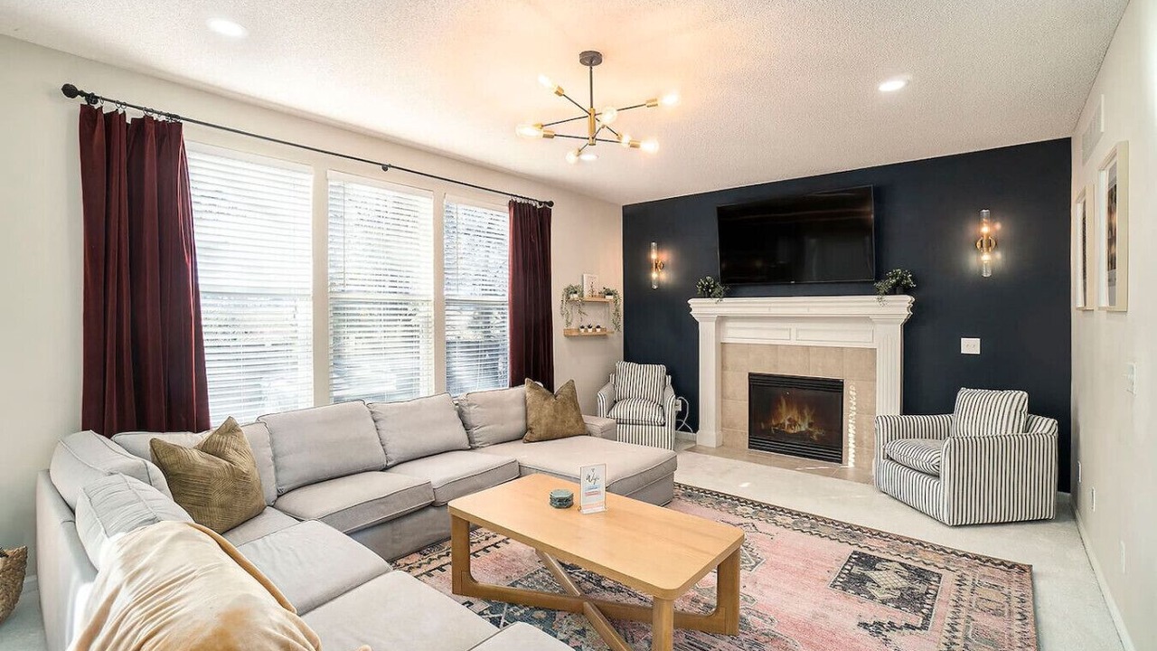 Photo of Livingroom in Olathe