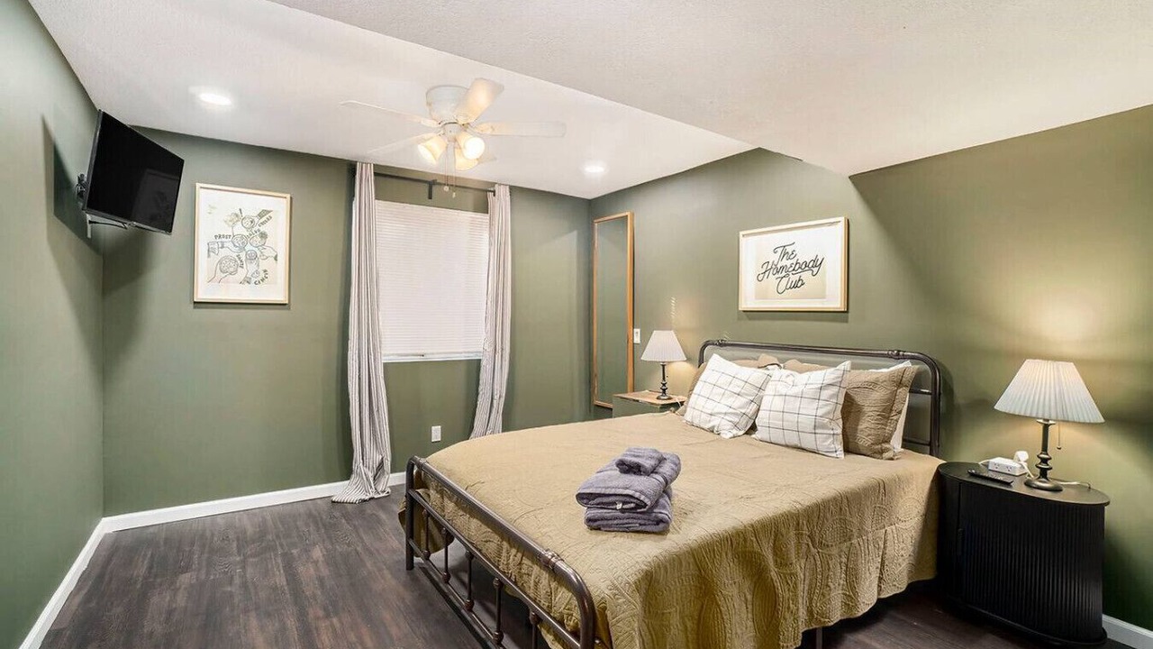 Photo of Bedroom in Olathe