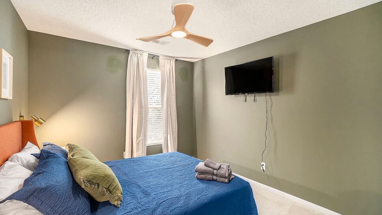 Photo of Bedroom in Olathe