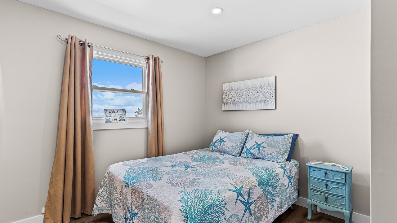 Photo of Bedroom in Miminegash