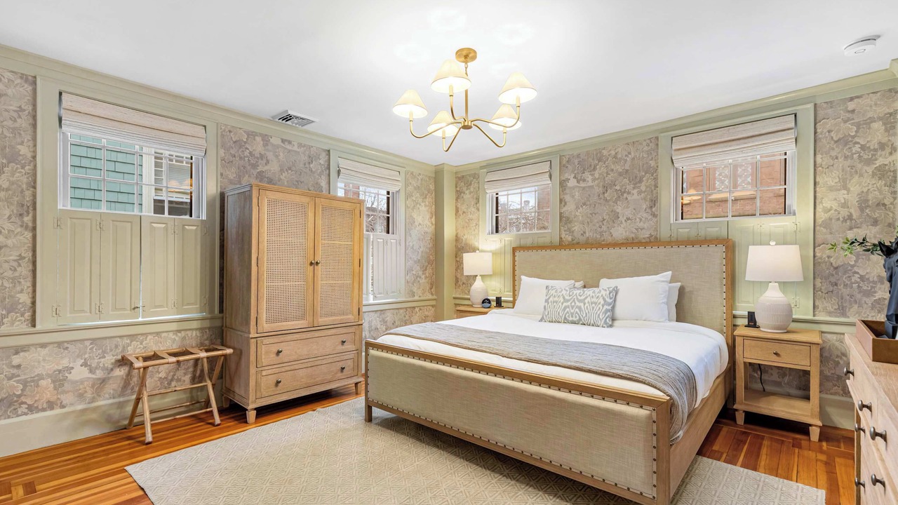 Photo of Bedroom in Newport
