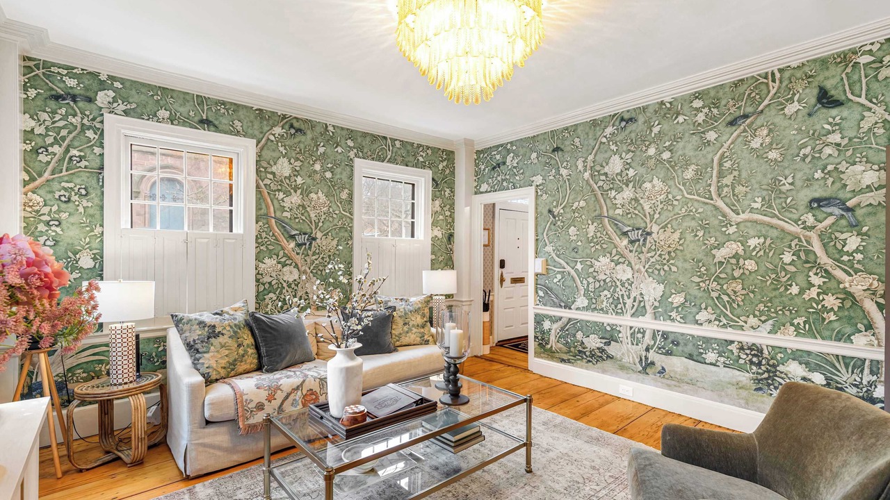 Photo of Livingroom in Newport