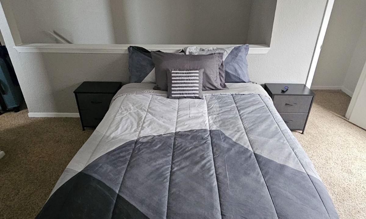 Photo of Bedroom in Addison