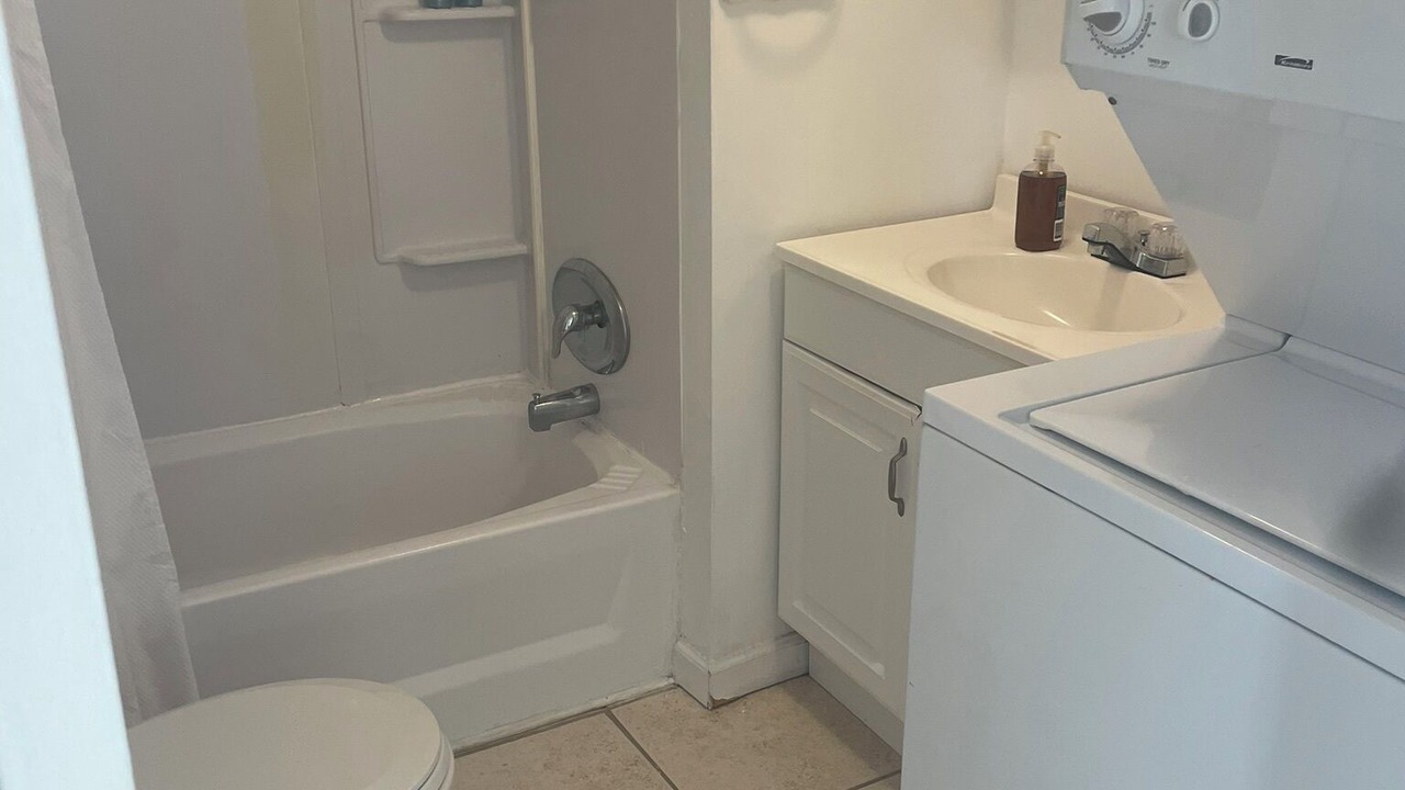 Photo of Bathroom in Little Torch Key