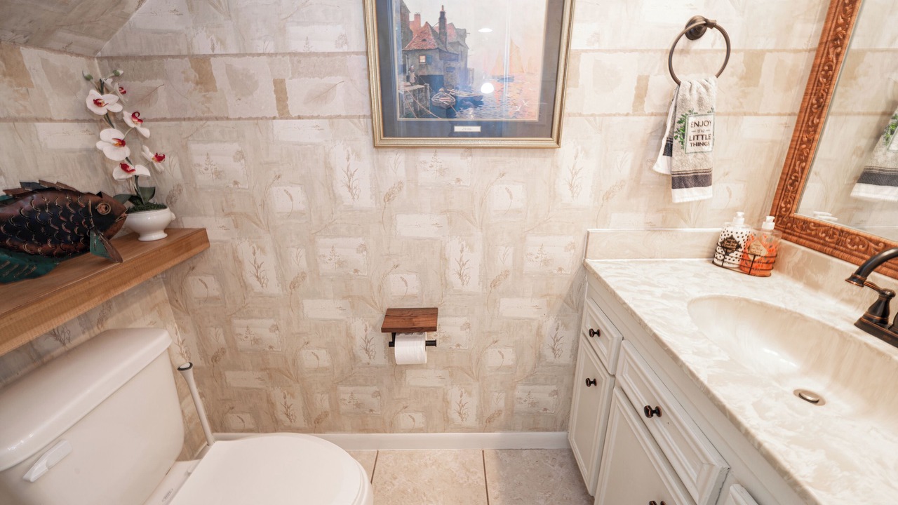 Photo of Bathroom in Walden on Lake Conroe