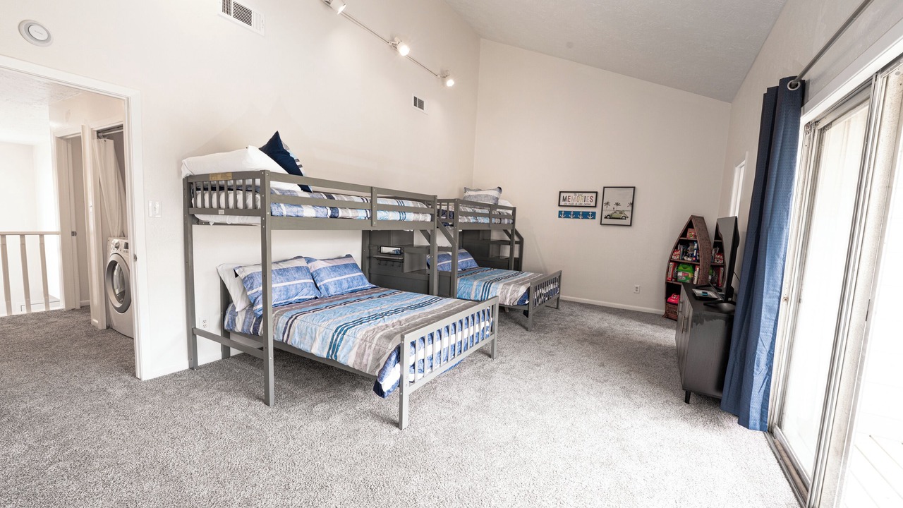 Photo of Bedroom in Walden on Lake Conroe