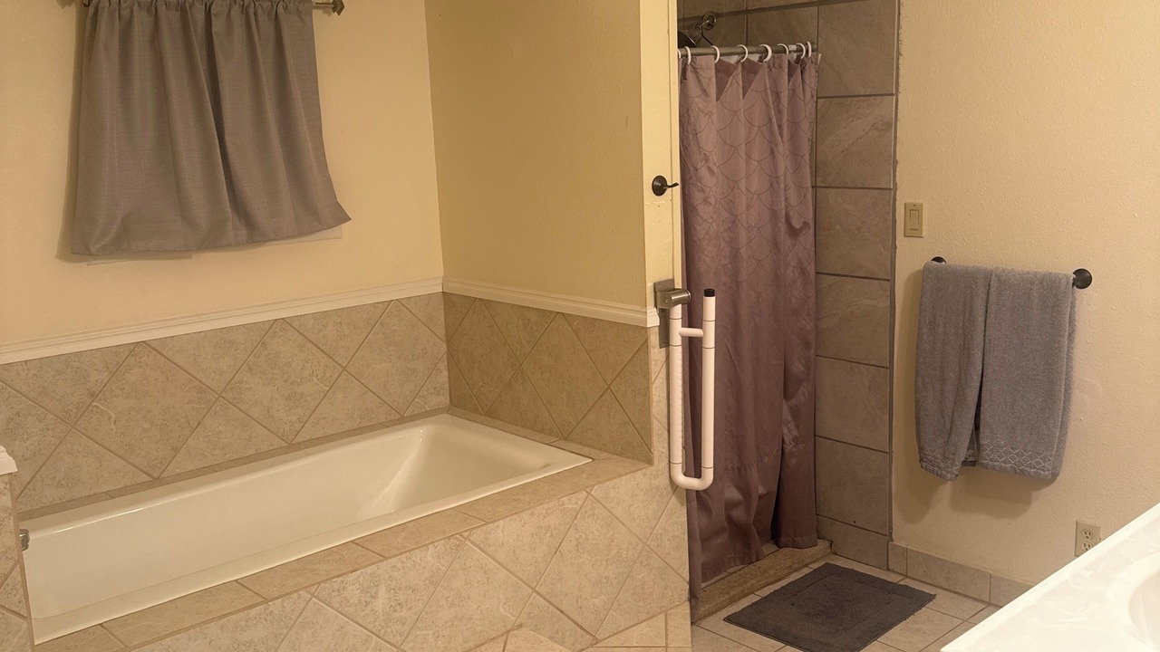 Photo of Bathroom in Fort Sumner