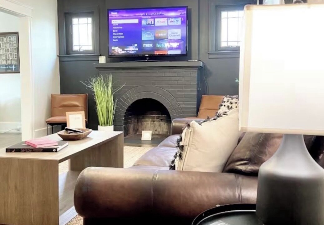 Photo of Livingroom in West Reading