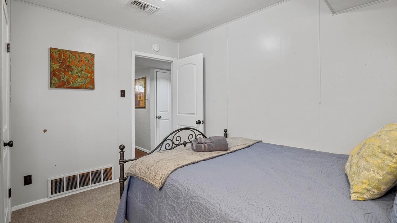 Photo of Bedroom in North Richland Hills