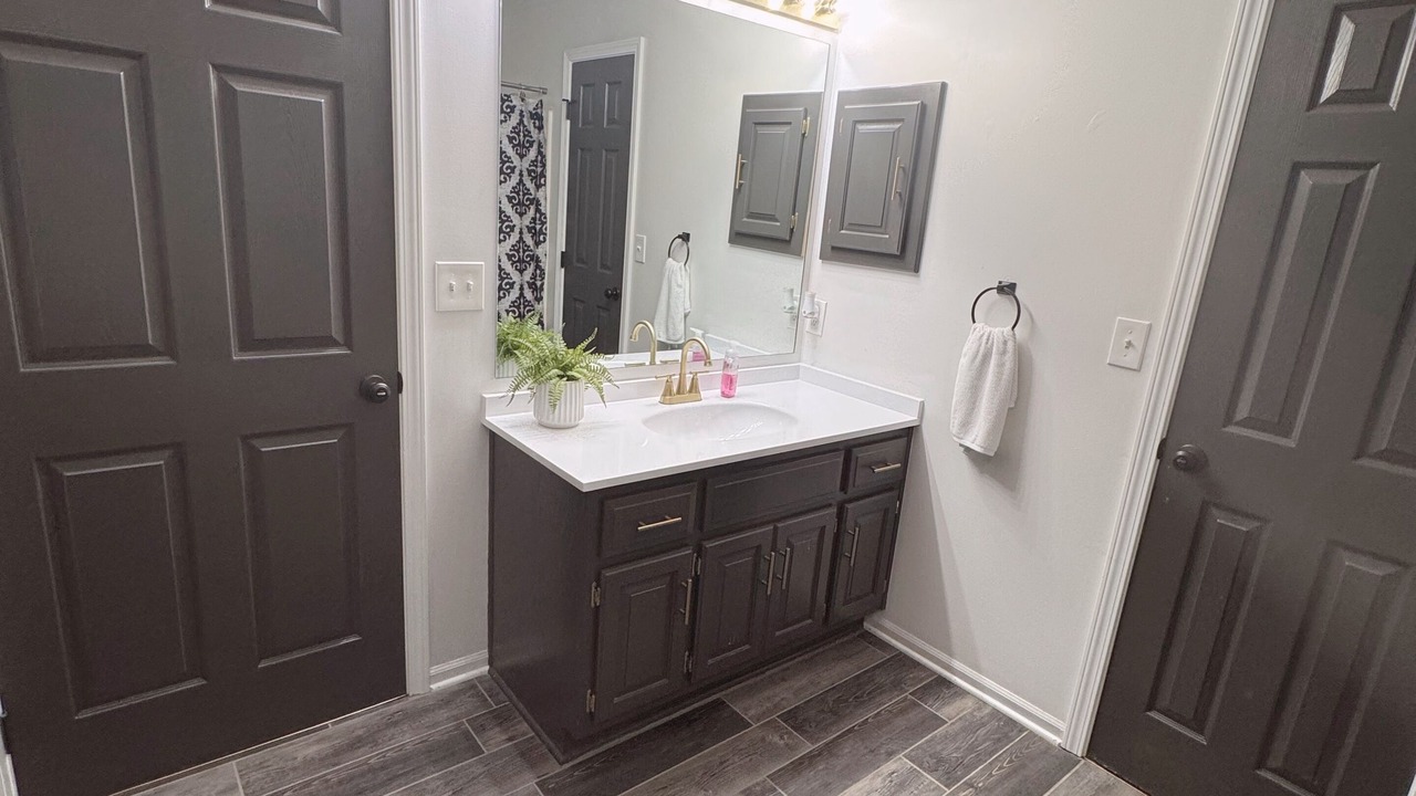 Photo of Bathroom in Lee's Summit