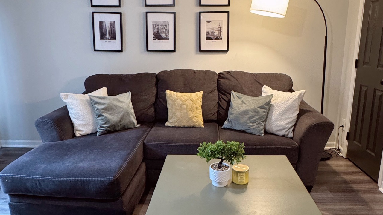 Photo of Livingroom in Lee's Summit