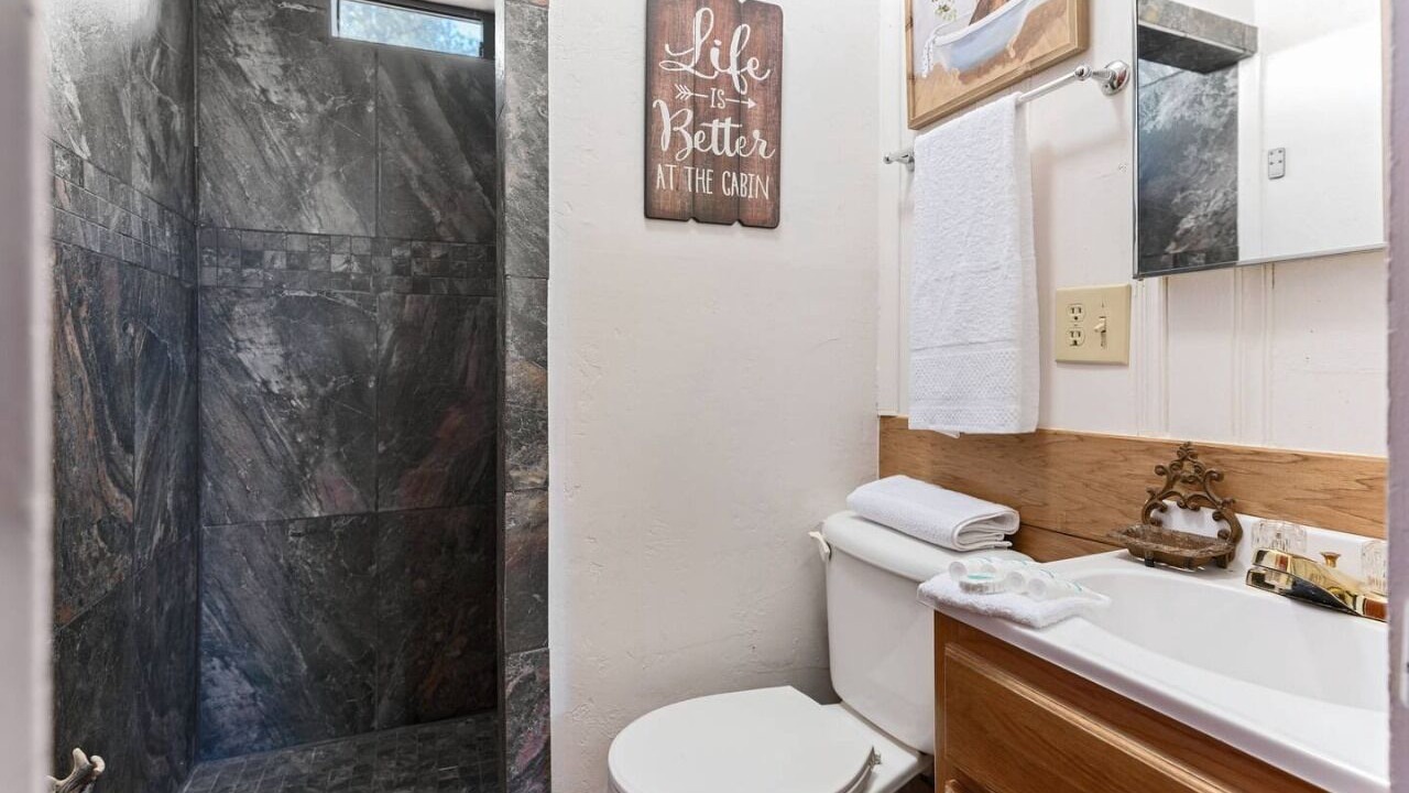Photo of Bathroom in Pinetop-Lakeside