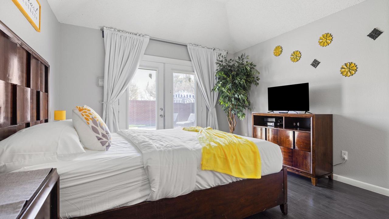 Photo of Bedroom in Original Town
