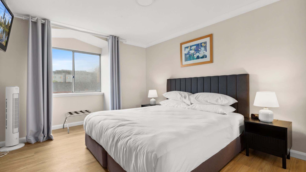 Photo of Others in Camperdown