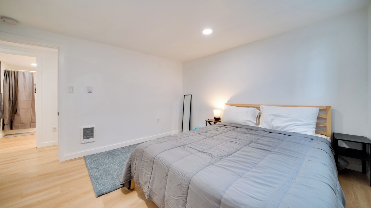 Photo of Bedroom in South Seattle