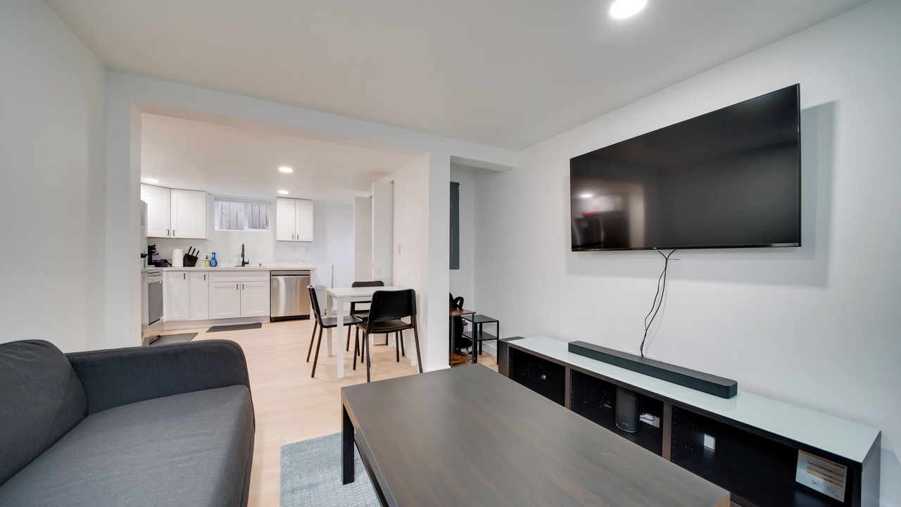 Photo of Livingroom in South Seattle