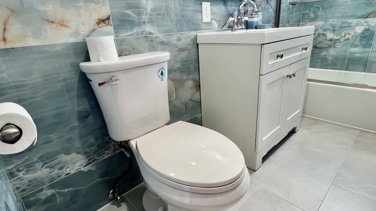 Photo of Bathroom in West Ridge