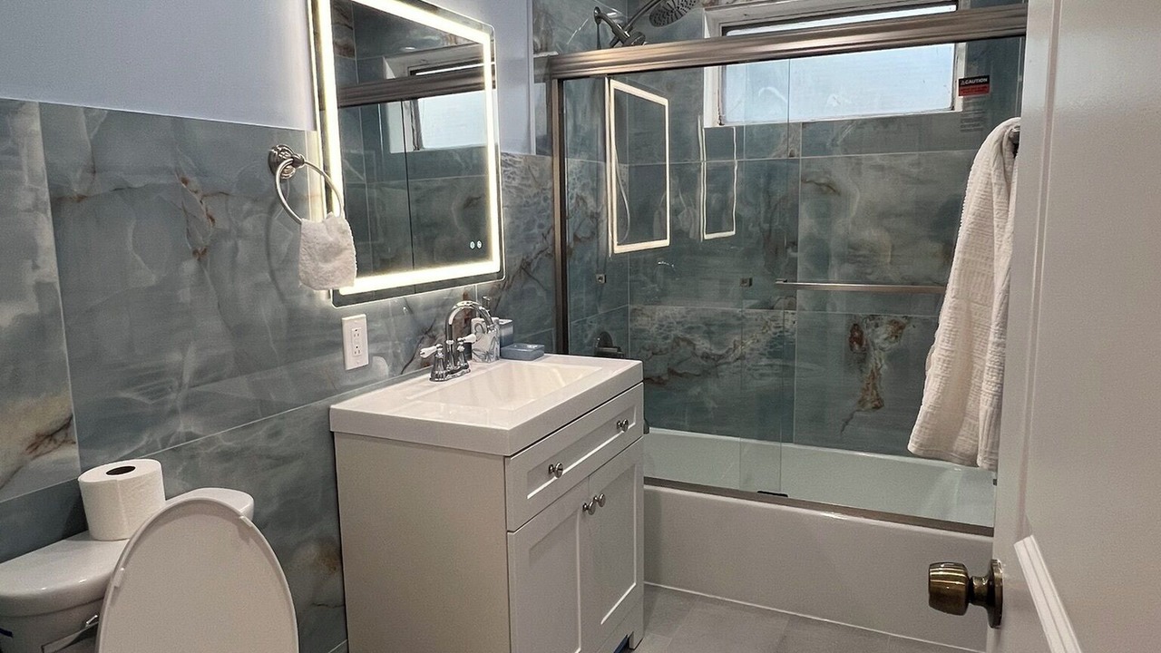 Photo of Bathroom in West Ridge