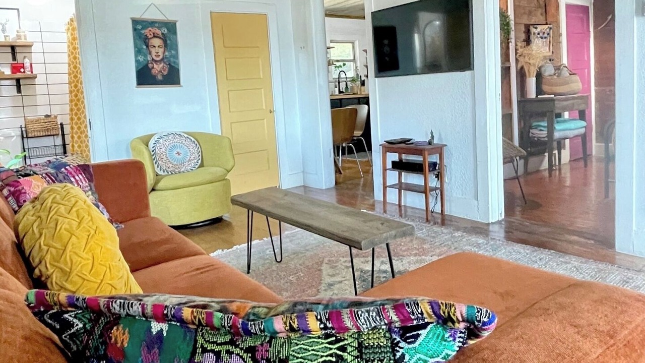 Photo of Livingroom in Govalle