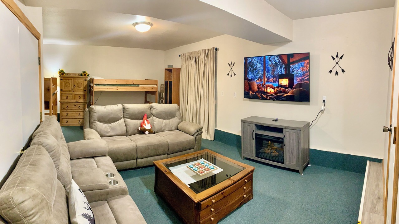 Photo of Livingroom in Cloudcroft