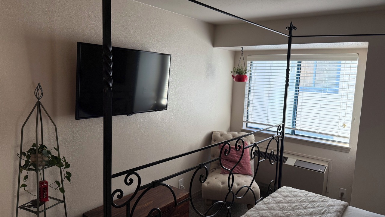 Photo of Bedroom in Greenwood Village