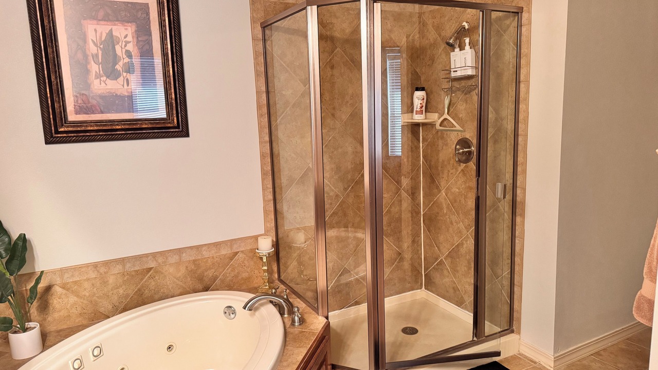 Photo of Bathroom in Hollister