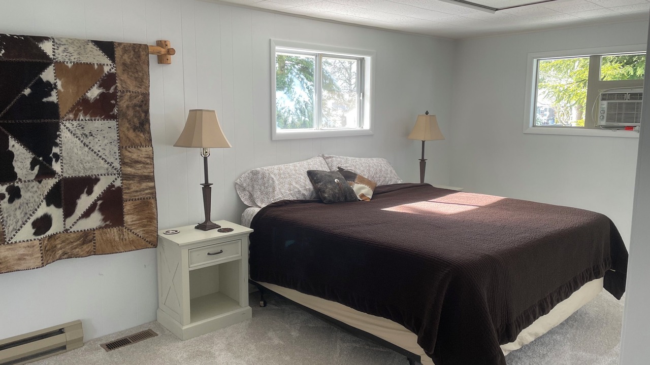 Photo of Bedroom in Stayton